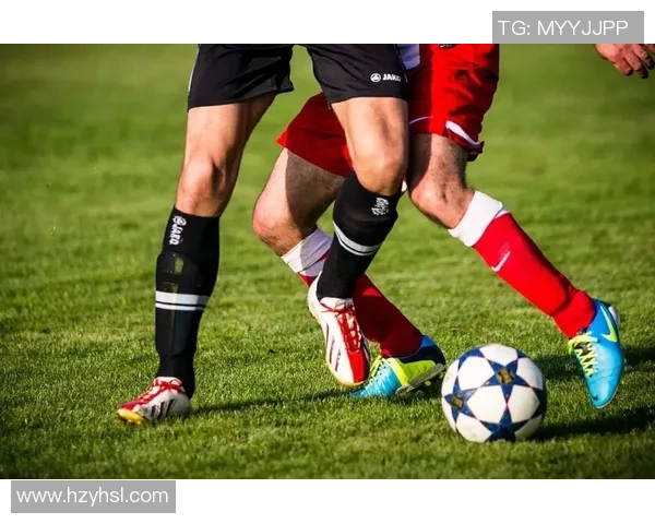 退役足球球星深情回顾绿茵岁月感言寄托热爱与不舍